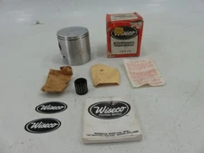 Yamaha RD350 Wiseco Piston 398 P8