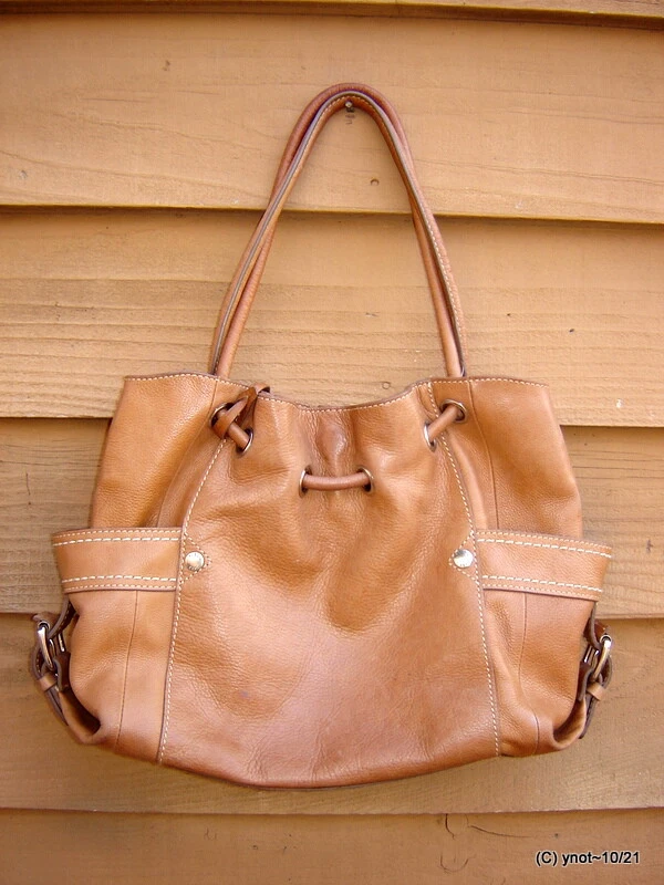 Fossil purse with best sale key