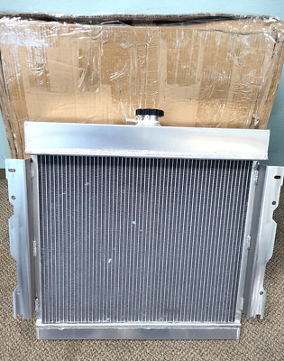 4 Row Radiator Fits 71 72 Dodge Dart Plymouth V8 Duster AT/MT Valiant 5.2L 5.6L