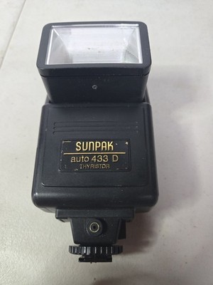 Sunpak Auto 433 D Thyristor Shoe Mount Flash for  Nikon  Tested.