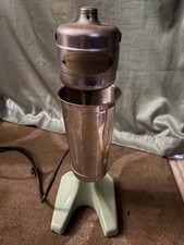 Vintage Hamilton Beach 1 Speed Auto Milkshake Mixer Model N925 Jadeit With Cup
