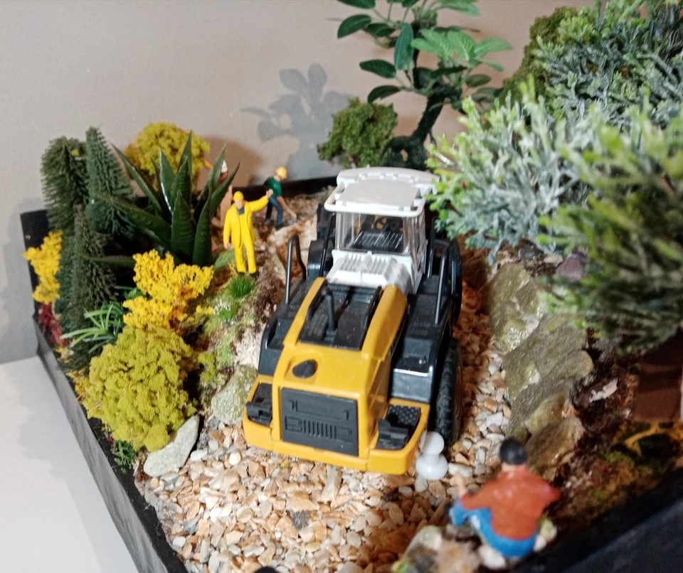 Diorama Liebherr L364 Joal mit Preiser Figuren M.1:50 o. OVP - Bild 3 von 4