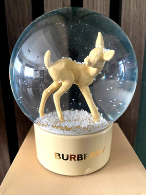 Burberry Limited Edition Schneekugel Reh Baby Hirsch selten Sammlerstück Rehkitz OVP NEU