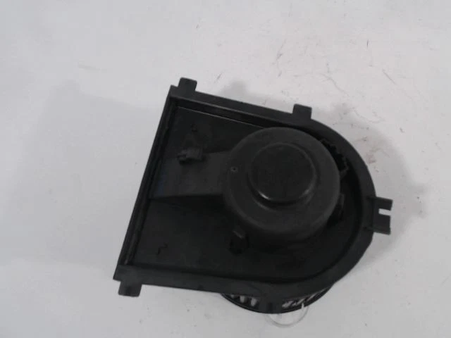 🇫🇷 MOTEUR VENTILATEUR CHAUFFAGE AUDI TT ROADSTER ➤1J2819021C ♻️ - Photo 2/3