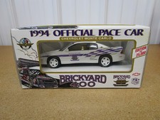 1994 Chevrolet Monte Carlo Pace car 1/25 Brickyard 400 race plastic promo box Z