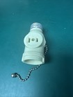 Vintage white with Pull Chain Lamp dual 2 prong Plug and light socket ~Leviton — photo 3