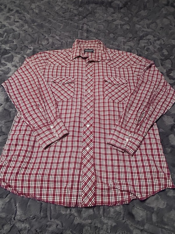 Wrangler Men's Dress Shirt Plaid Long Sleeve Button-Up Front Pocket Pearl Snap
