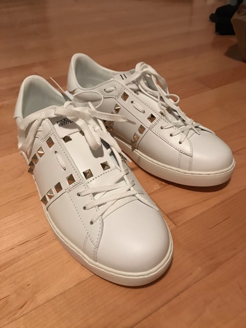 valentino 11 rockstud