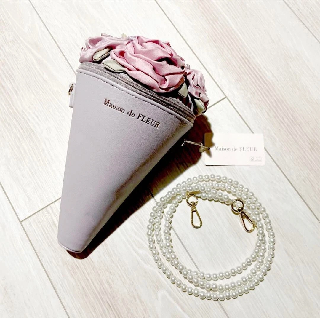 Bolsos De Mano Con La Obra «Flores Rosas De Verano» De Bertelv | Rosa