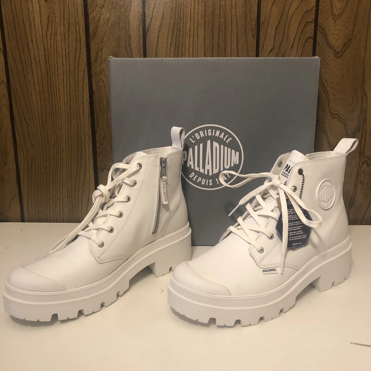 White leather deals palladium boots