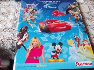 Disney Hero Trading Cards with Album 155 Cards