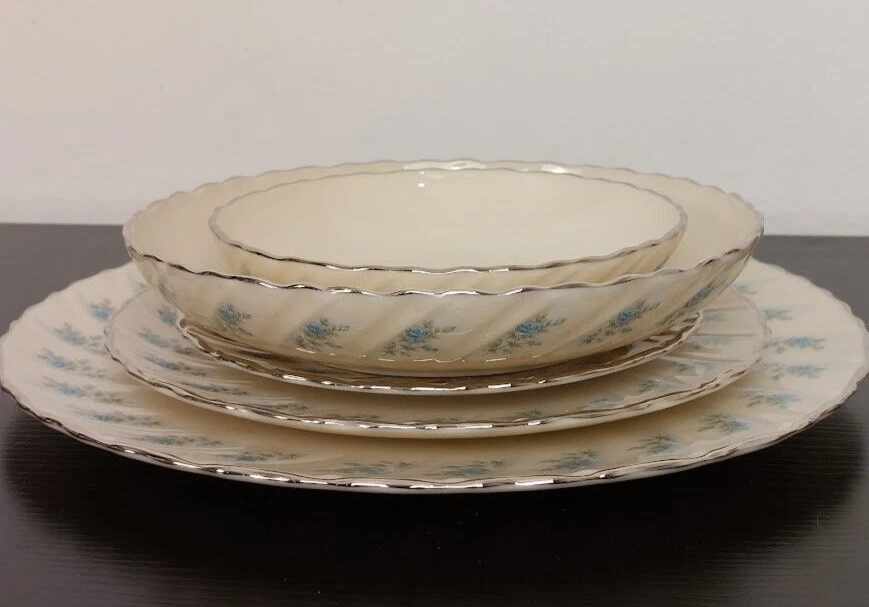 Ajuste de lugar vintage Lenox Bone China Rosedale 7 piezas Foto 3 de 4
