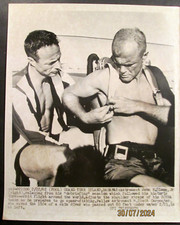 JOHN GLENN:ASTRONAUT (ORIG,1962 VINTAGE SPACE RACE NASA,PRESS PHOTO LOT)