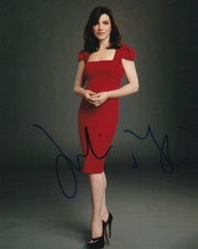 JULIANNA MARGULIES signed Autogramm 20x25cm GOOD WIFE in Person autograph COA