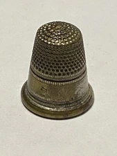 VTG Size 7 Sewing Thimble