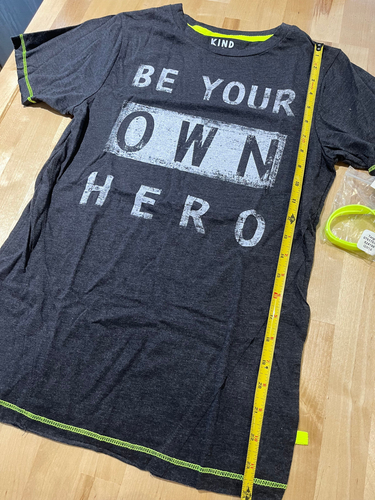 Kind Is Cool Be Your Kind of Hero Graphics Black T-Shirt - Boys Youth Sz L - Picture 6 of 8