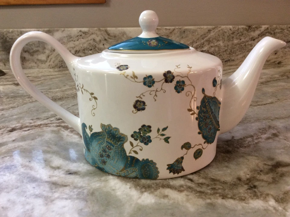 Tetera Fifth Eliza Teal 222. Hermoso. Porcelana. Nuevo. Foto 2 de 4