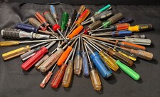 Lot Of 40 Vtg Assorted Screwdrivers Tools W Craftsman Stanley Usa Japan Etc.
