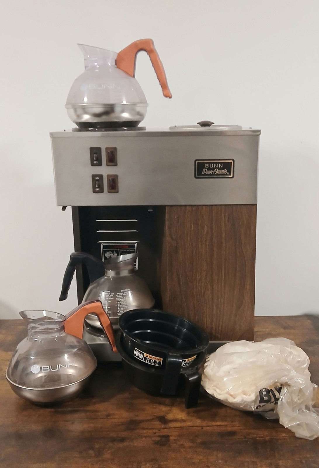 RARE BUNN Vintage Commercial Pour-Omatic VPR With 3 Pitchers TESTED WORKS