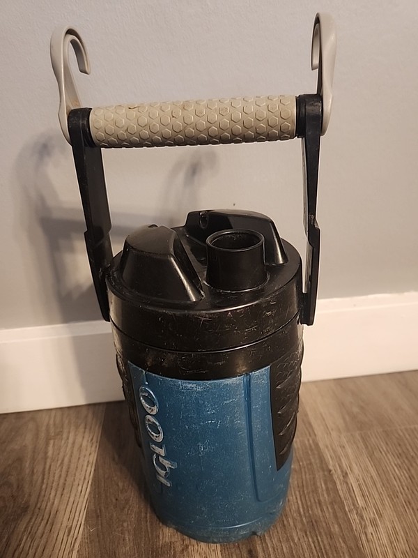 Igloo Performance 1 Qt Water Jug
