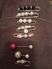 8 Piece Faux Pearl Crystal Rhinestone Beads Brooch Pins Sweater Shawl Clips