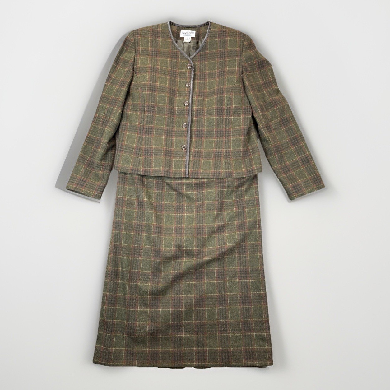 Vintage Pendleton Women’s Suit Virgin Wool USA Brown Plaid Skirt And Blazer 10