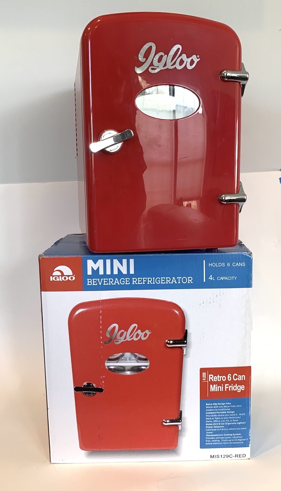 Igloo Red Retro Hip Mini Beverage Refrigerator - Holds 6 cans - Tested Working