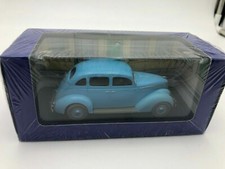 DIE CAST "Le Taxi Ford Des Sept Boules De Cristal Ford V8" 1/43 Atlas Tintin