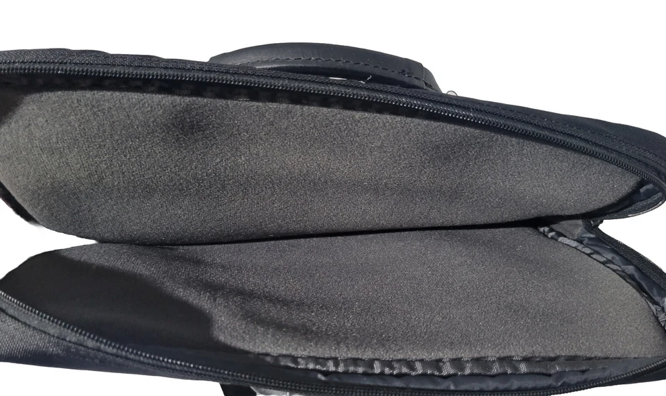 Briggs & Riley Laptop Bag Black Padded Shoulder Strap Inside 17" Multi Pockets - Image 4 of 4