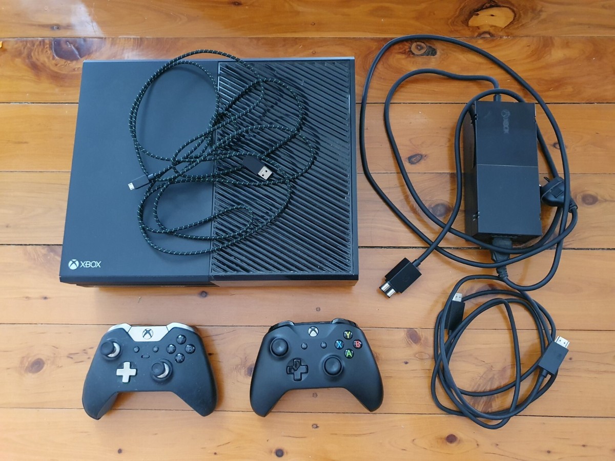 Xbox One Elite Console 1TB Hybrid good condition Australia