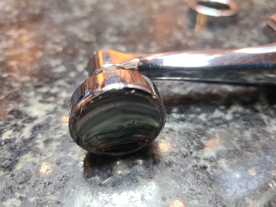 Manivela ventana mercedes 190sl 1207680202 oem original w121  Foto 2 de 4