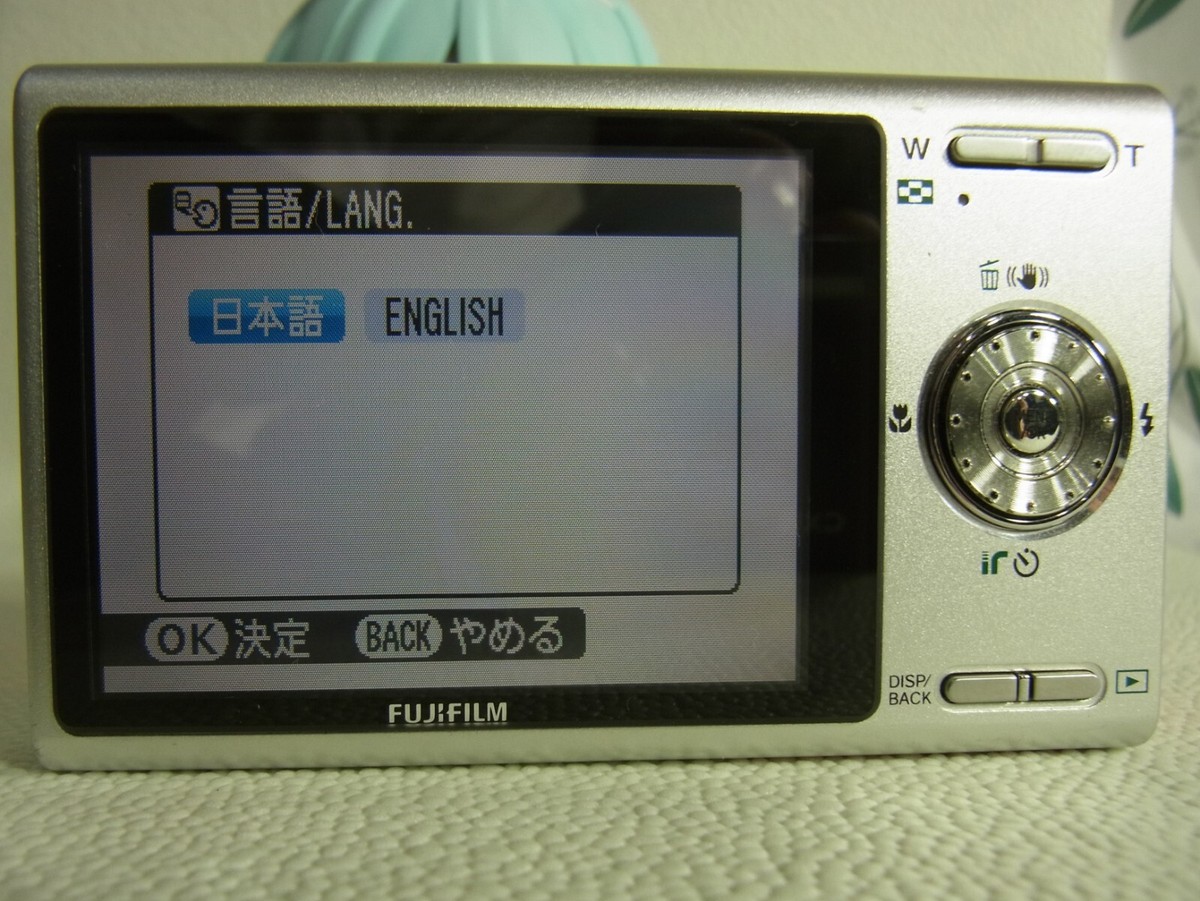 FUJIFILM FINEPIX Ｚ250 fd FUJIFILM FINEPIX Z250fd Compact Digital Camera Pink From