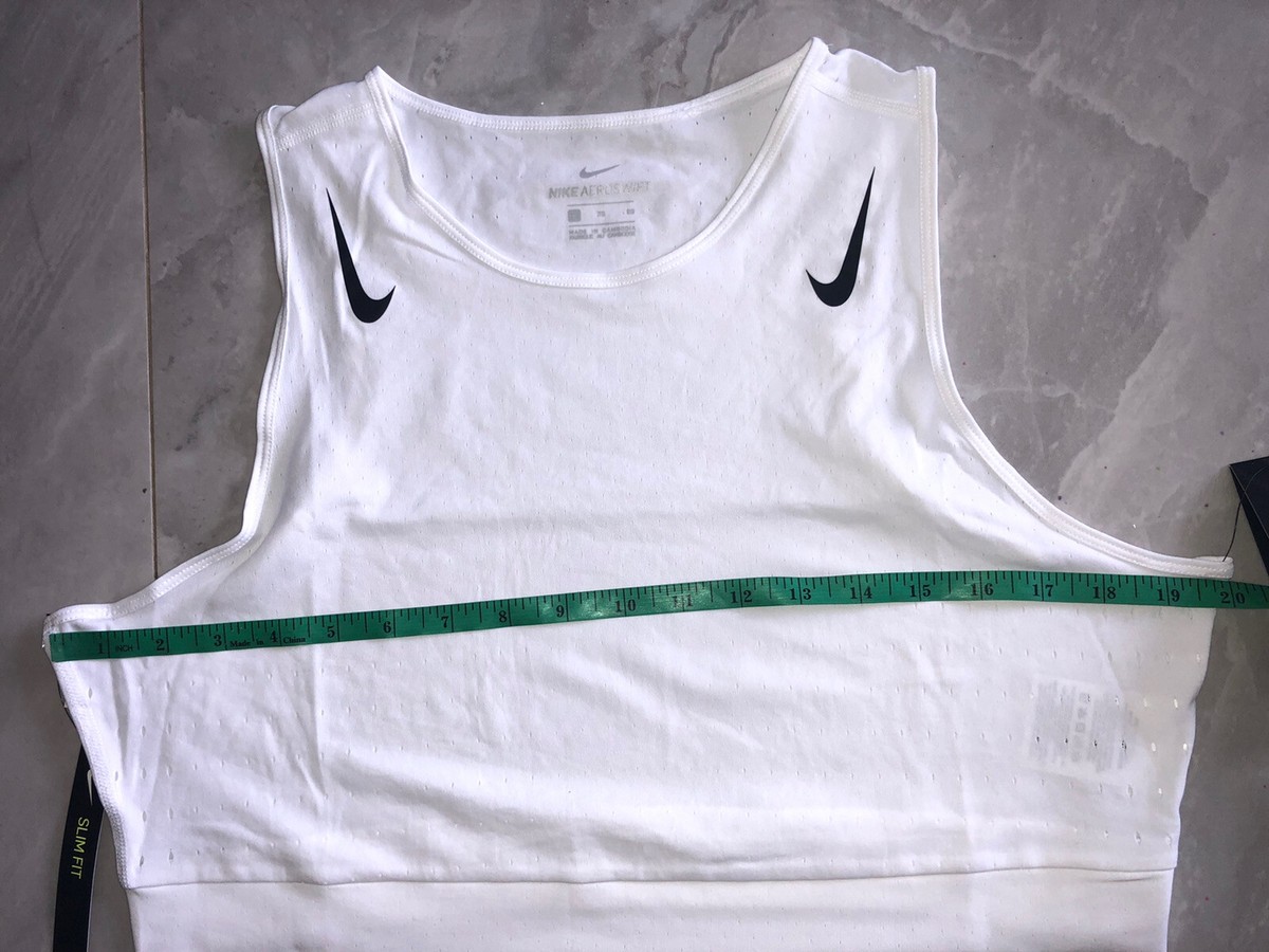 Nike Aeroswift タンクトップ XLホワイト NWT Nike AeroSwift Women's Running Dri-Fit Sleeveless Crop