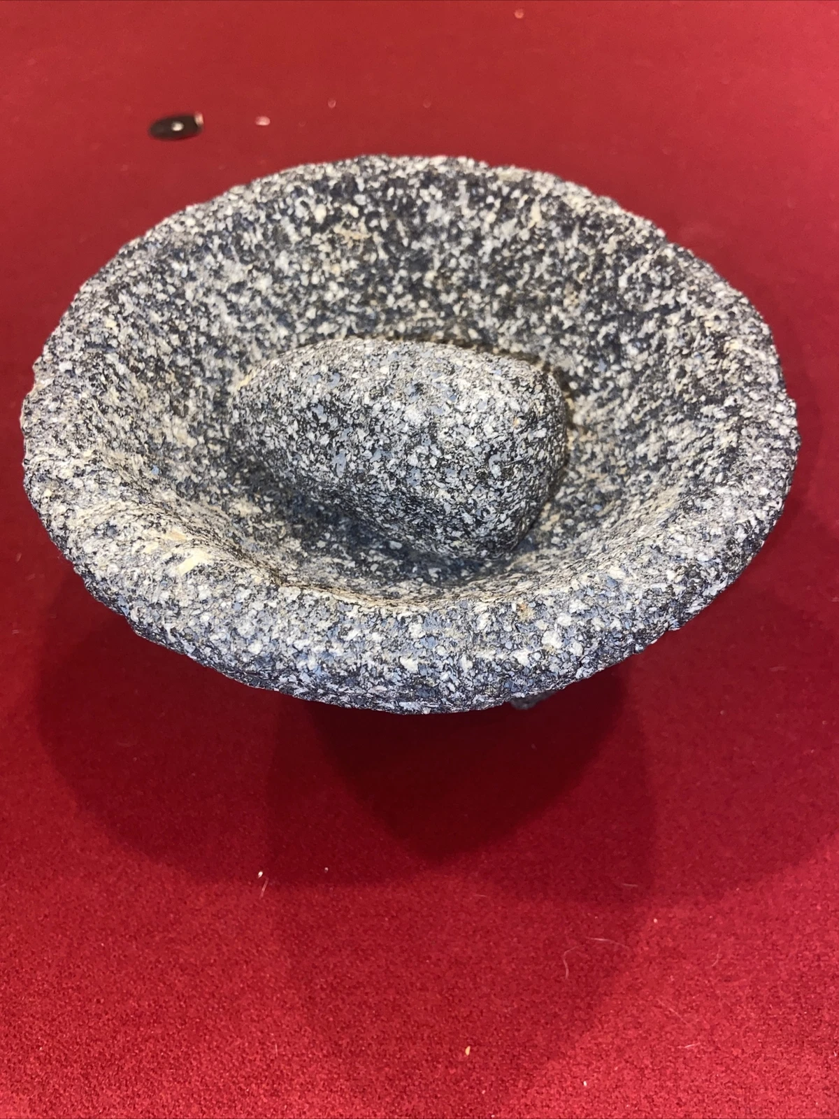 Metate Mortar & Pestle Lava stone / Volcanic Rock
