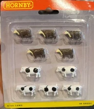 Hornby Hobbies R 768 Cows 00 Gauge Train Diorama Model
