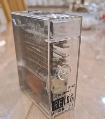 VEB EAW DDR Relais RELOG 2 RH01 TGL 26047  mit Spule 807 476/23   24V GS