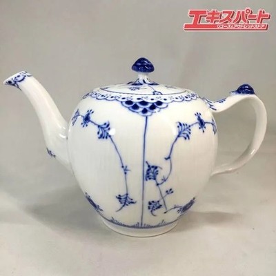 ROYAL COPENHAGEN Blue Fluted Half Lace Teapot (Shonandai Store)