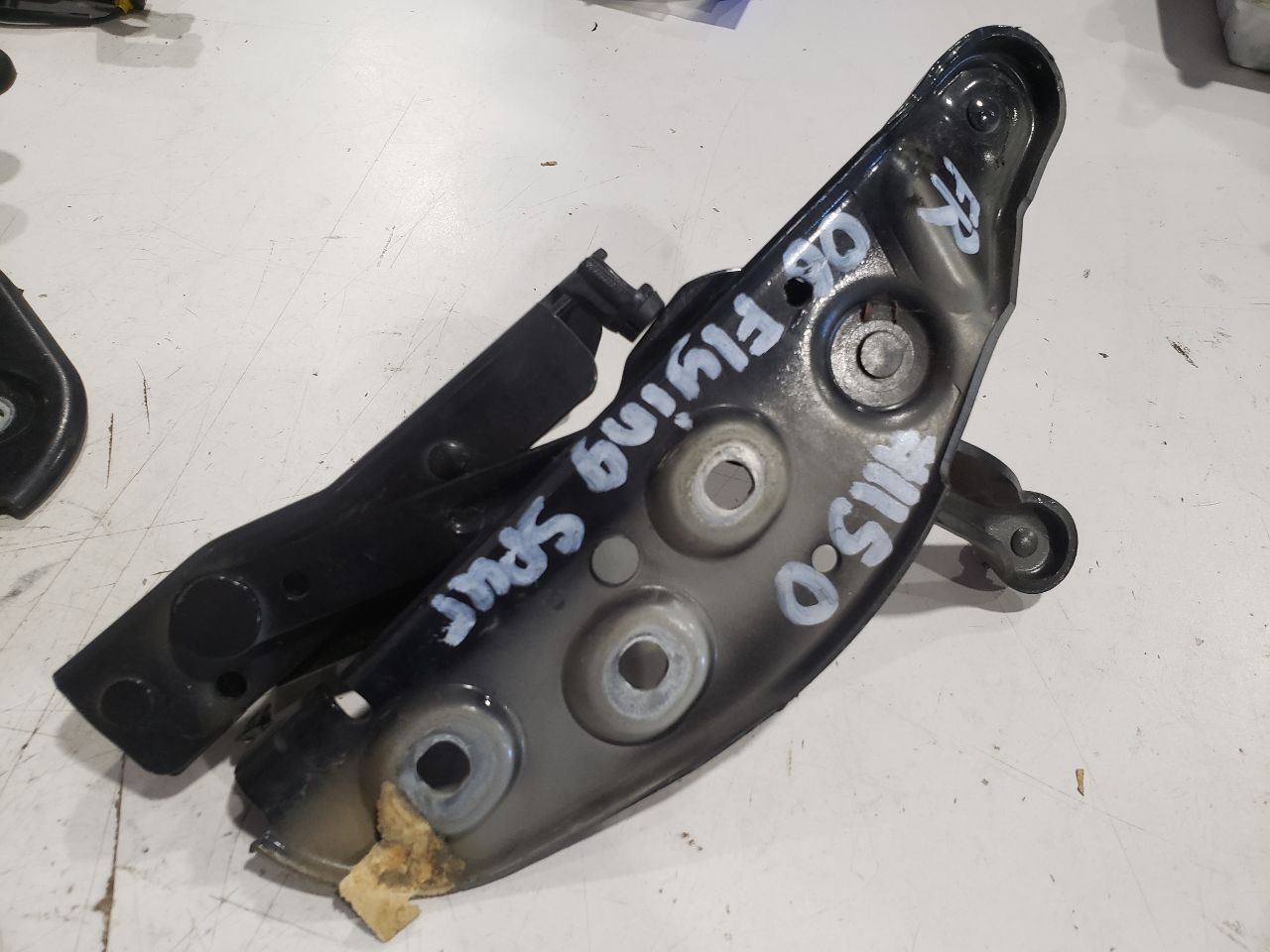 Right and Left Hood Hinge Set - 2006 Bentley Flying Spur Auto Sedan OEM