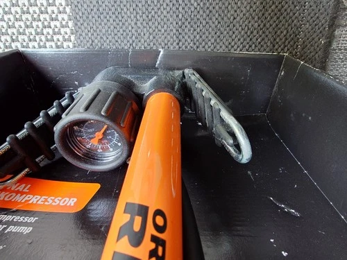 SKS Rennkompressor plus E.V.A Kopf mit Schlauch!