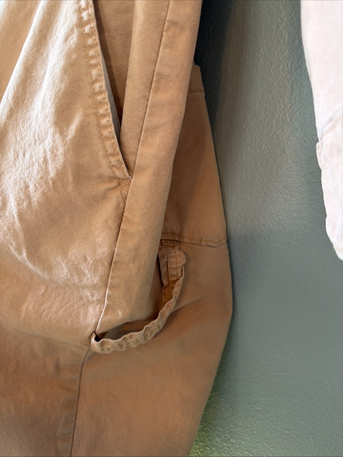 Universal Thread Long Sleeve Front Zip/Button Cov… - image 8