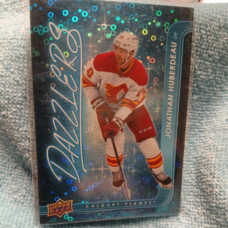 2024-25 UD Extended Dazzlers Blue #DZ-142 Jonathan Huberdeau Calgary Flames