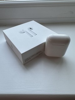 Apple AirPods 1ª Generación con Estuche de Carga y Caja Original. Ver descripción