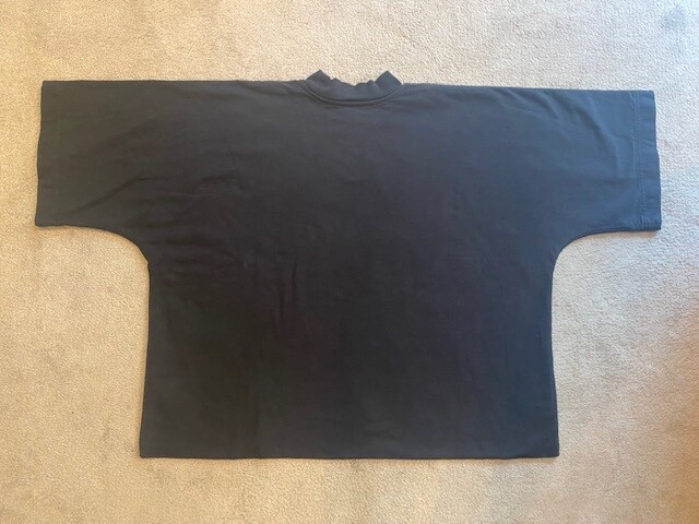 YZY Gap Engineered by Balenciaga NWOT Cropped No Seam Tee X