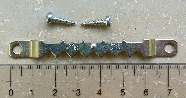 MARKENLOS 5x langer Zackenaufhänger + Schrauben für Rahmen Bild