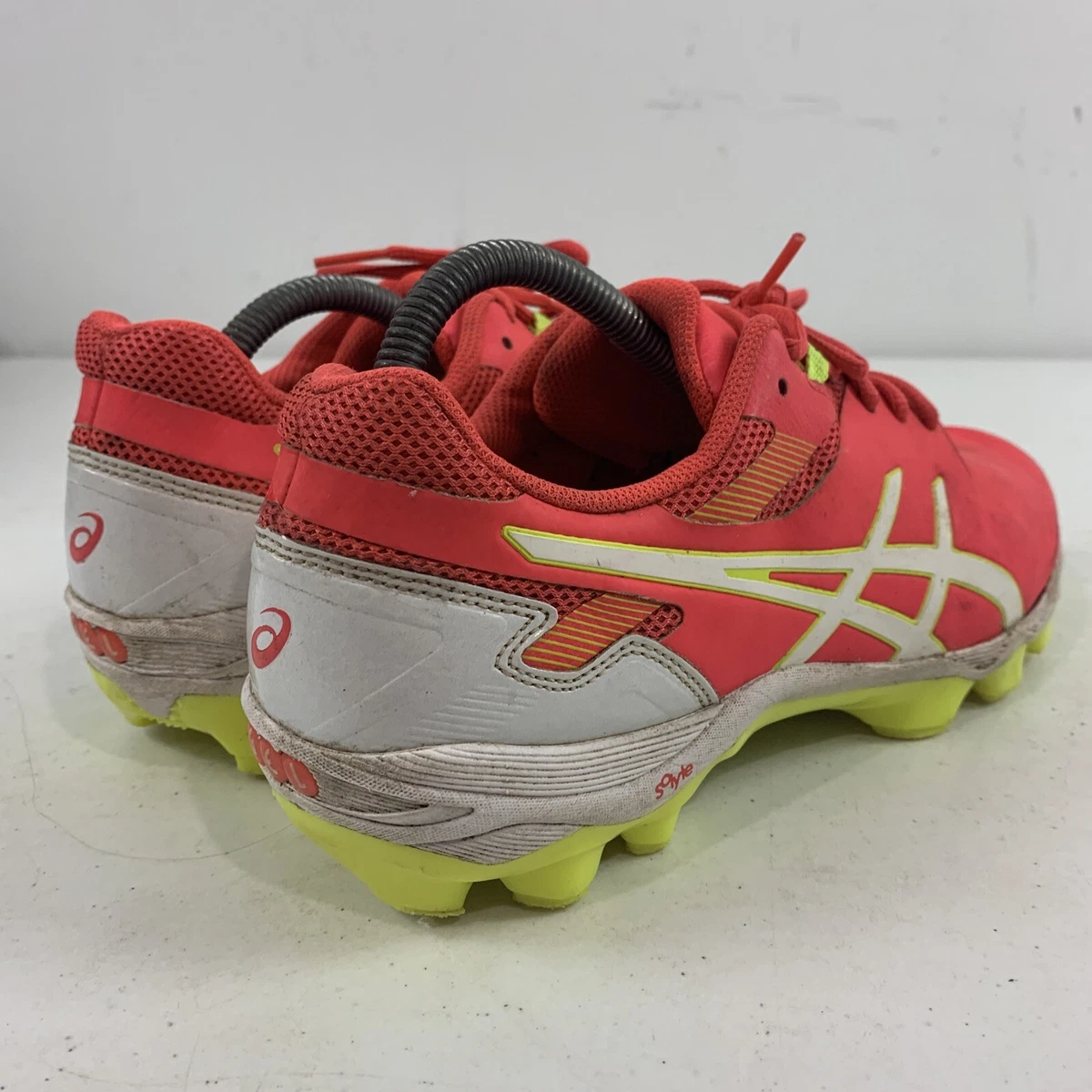 Asics gel sales lethal touch pro