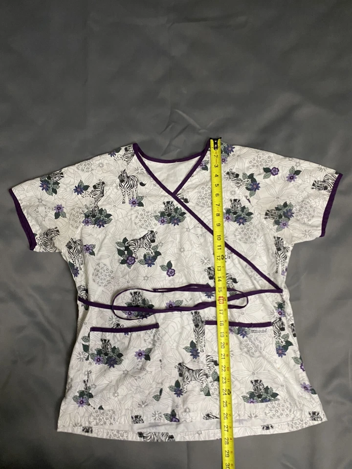 Blusa Médica UA Linda Cebra Corbata Trasera - Blanca Negra Púrpura SIN ETIQUETAS VER FOTOS Foto 4 de 4