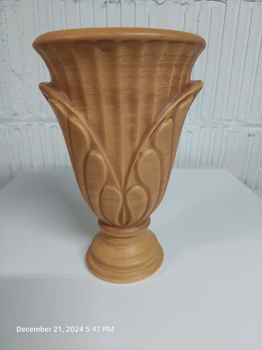 Vintage Haeger Art Pottery Wheat Amber Matte Palm Leaf # 708-63 Vase 9 3/4inch
