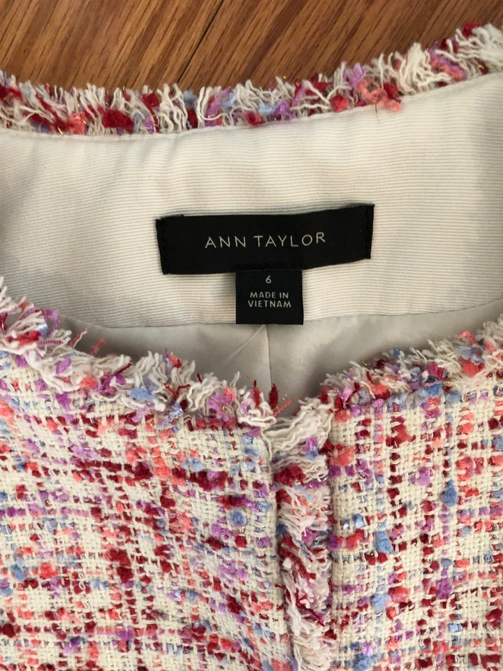 NUEVO CON ETIQUETAS Chaqueta Blazer Ann Taylor 6 Rosa Multicolor Tweed Flecos Recortada Carrera Foto 4 de 4