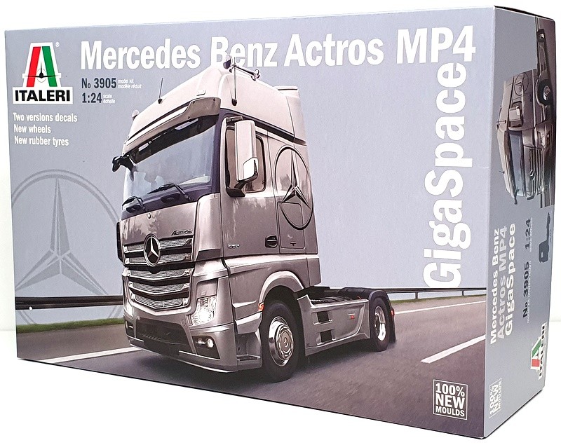 Italeri 1/24 Scale Kit 3905 - Mercedes Benz Actros MP4 Truck 2