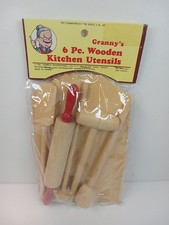 Granny s 6 Pc Wooden Kitchen Utensils VINTAGE 1991 Toy ORIGINAL PACKAGE sealed